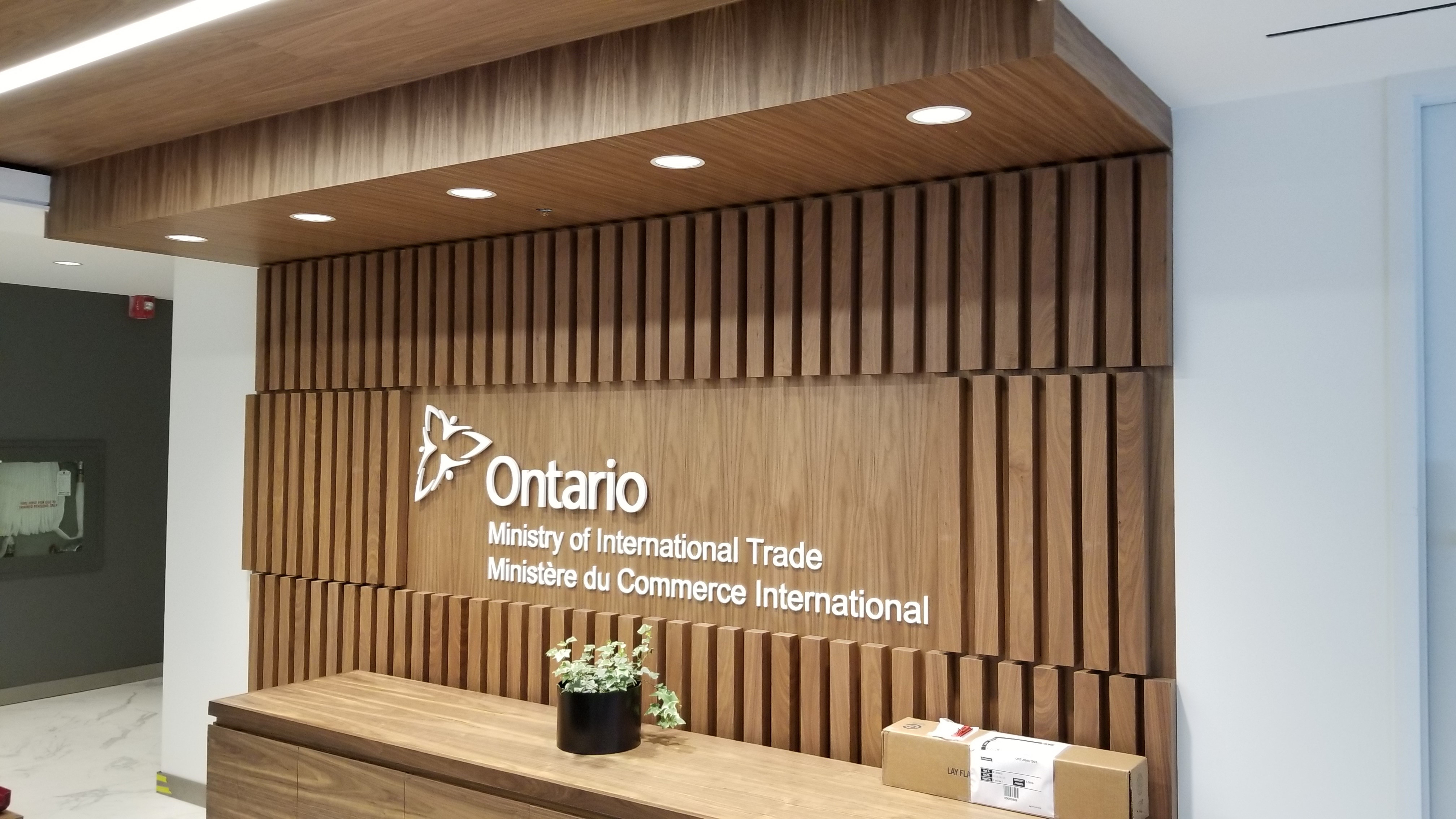 MINISTRY_OF_TRADE_CANADA