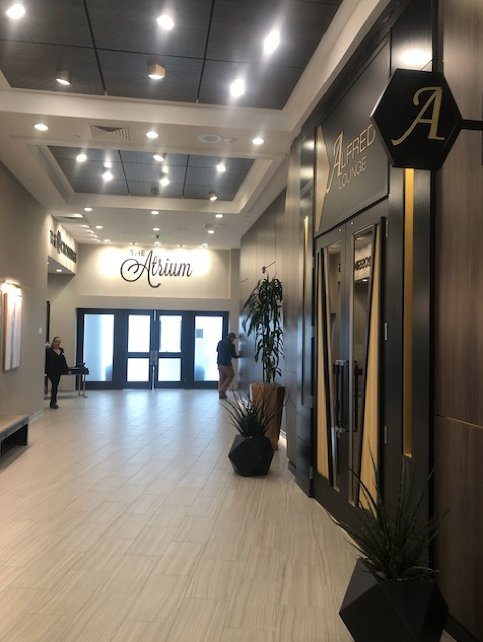 CROWNE_PLAZE_WARWICK_RI