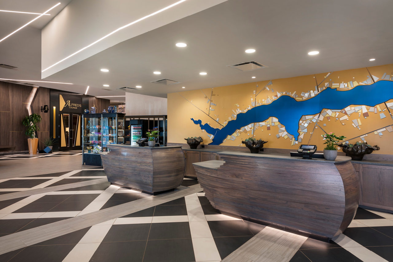 Crowne_Plaza_Hotel_Warwick_Rhode_Island