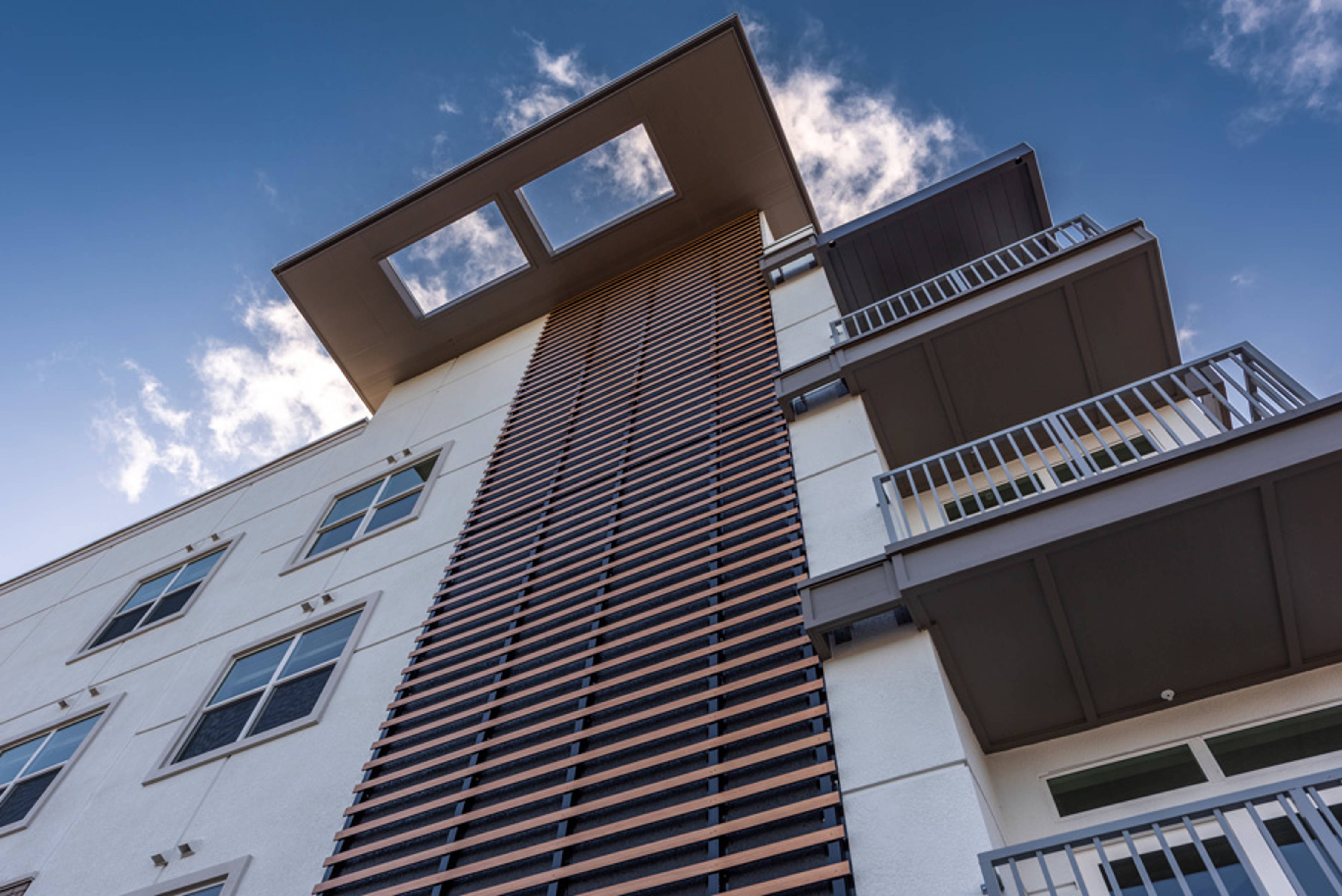 MERES_CROSSING_TARPON_SPRINGS_FL